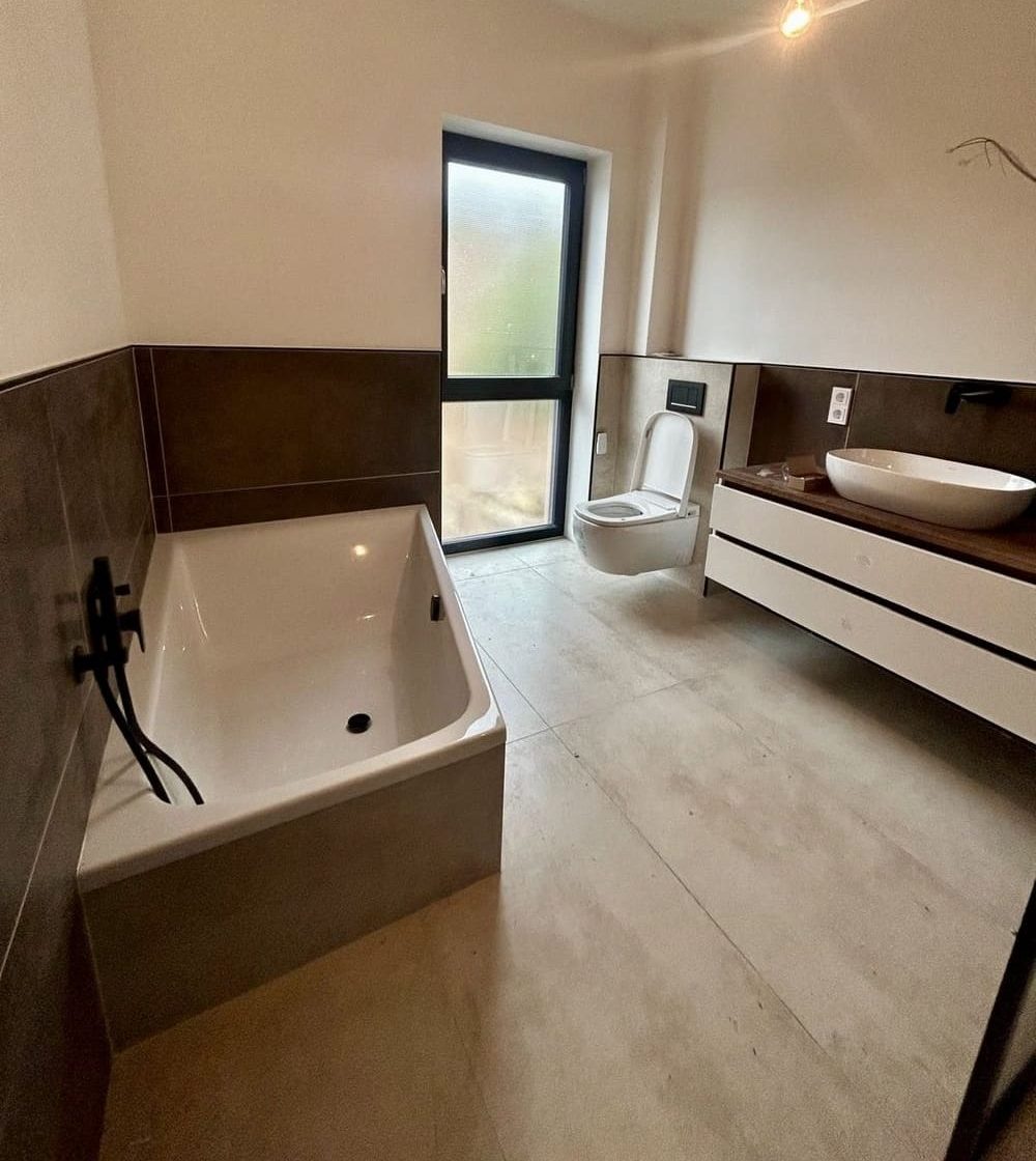 b896abe3-5a26-4714-aee0-6a271168d121 (2) (1)